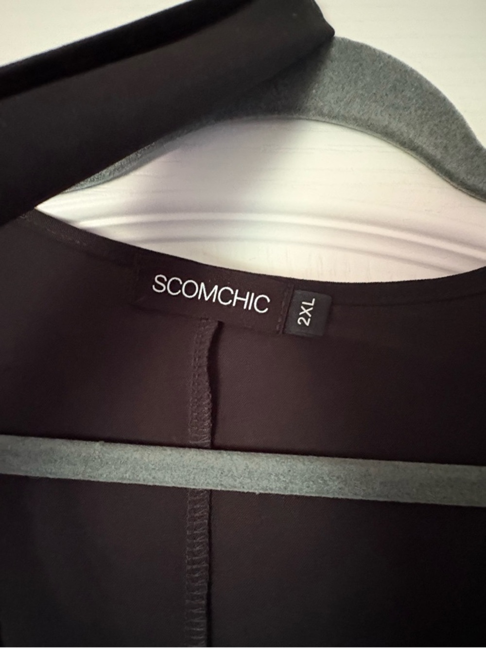 SCOMCHIC Black Top - 2XL